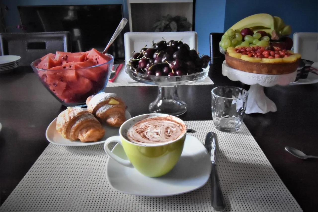 *** Bed & Breakfast Bed And Breakfast Il Girasole Mondello Italy