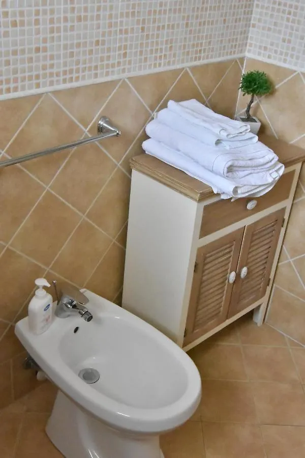 Bed And Breakfast Il Girasole Mondello 3*,