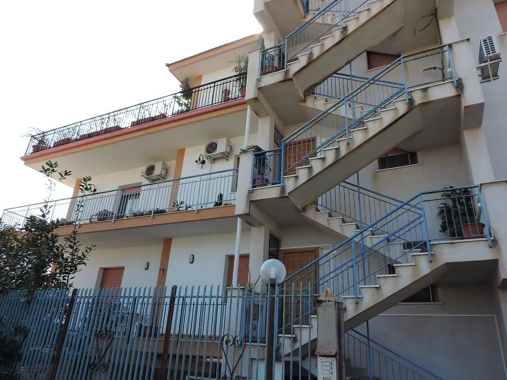 Bed And Breakfast Il Girasole Mondello 3*,  Italy